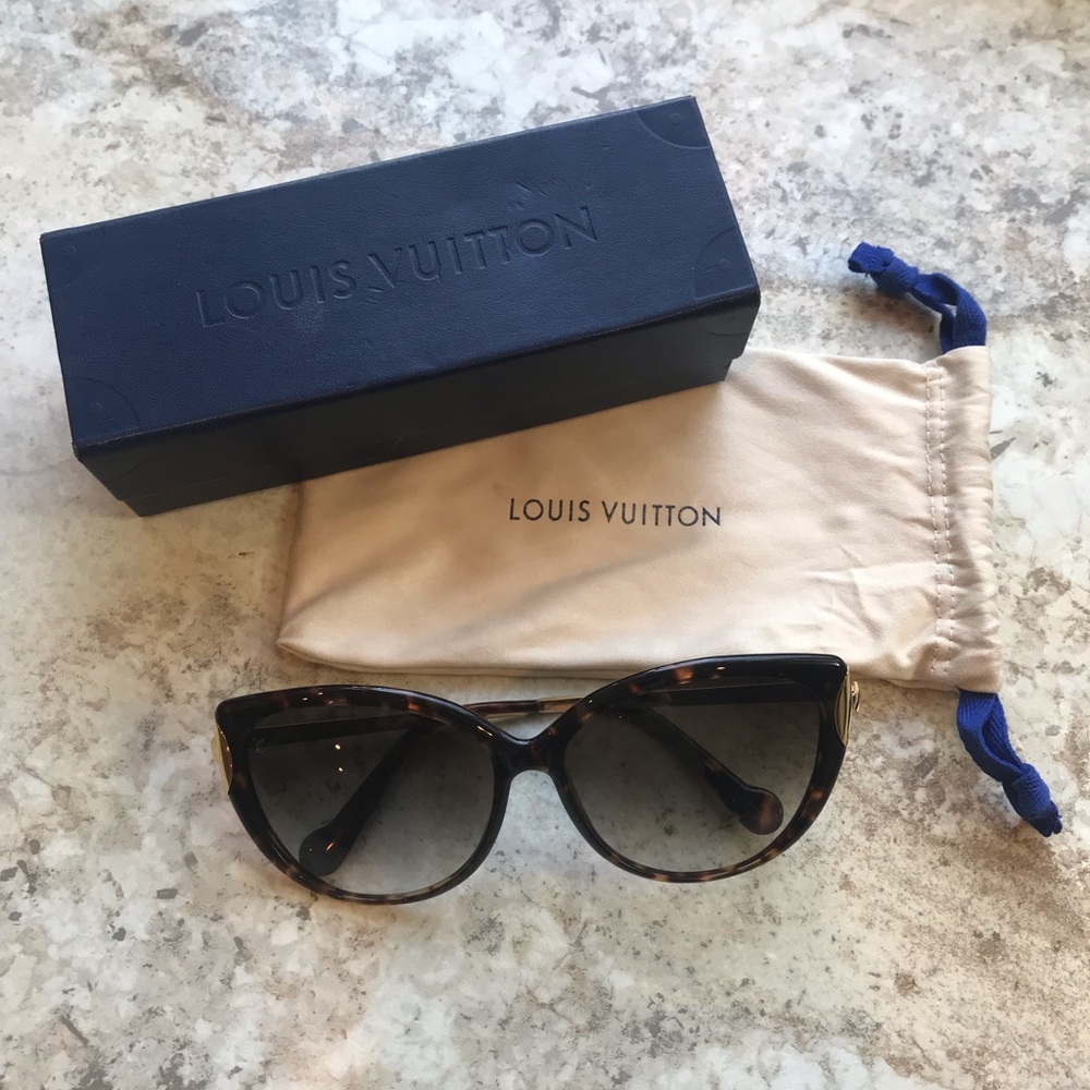 Louis Vuitton La Boum 2018 style sunglasses